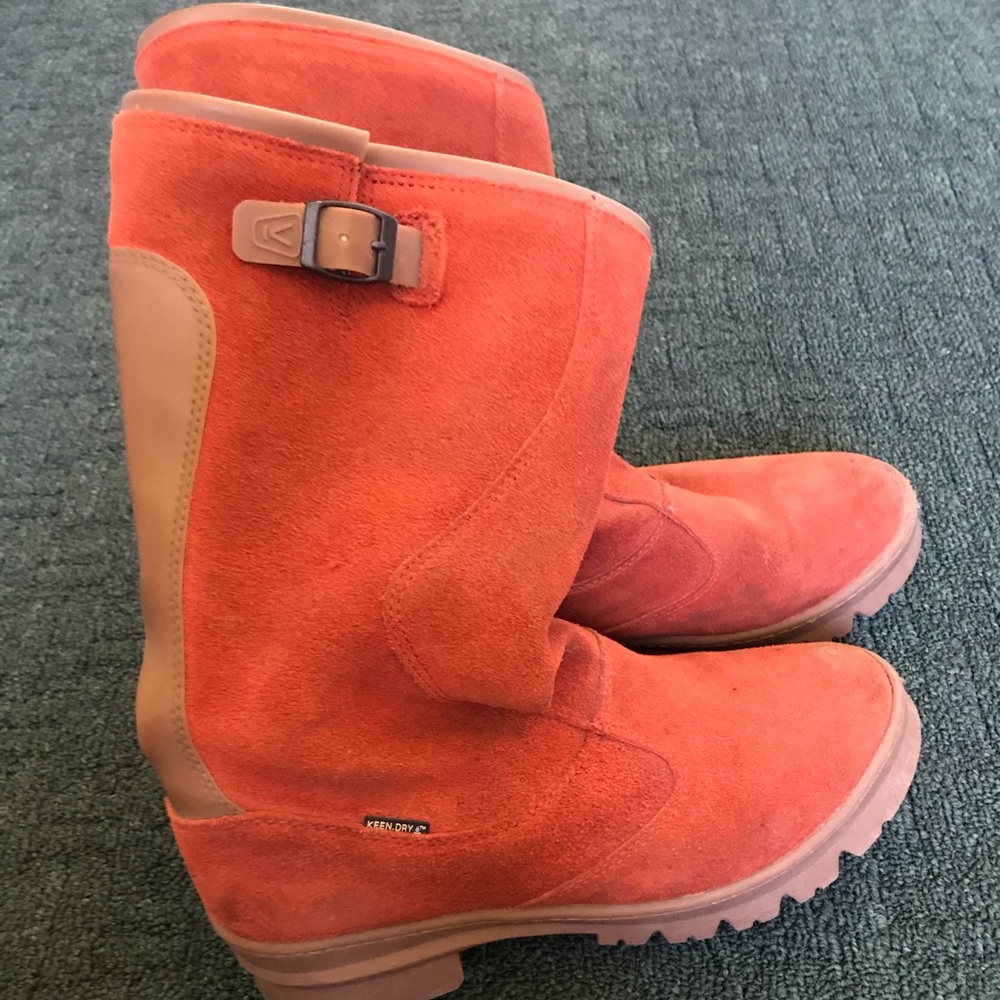 Keen boots